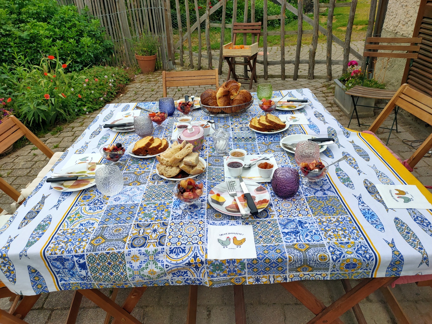 Petit déjeuner extérieur